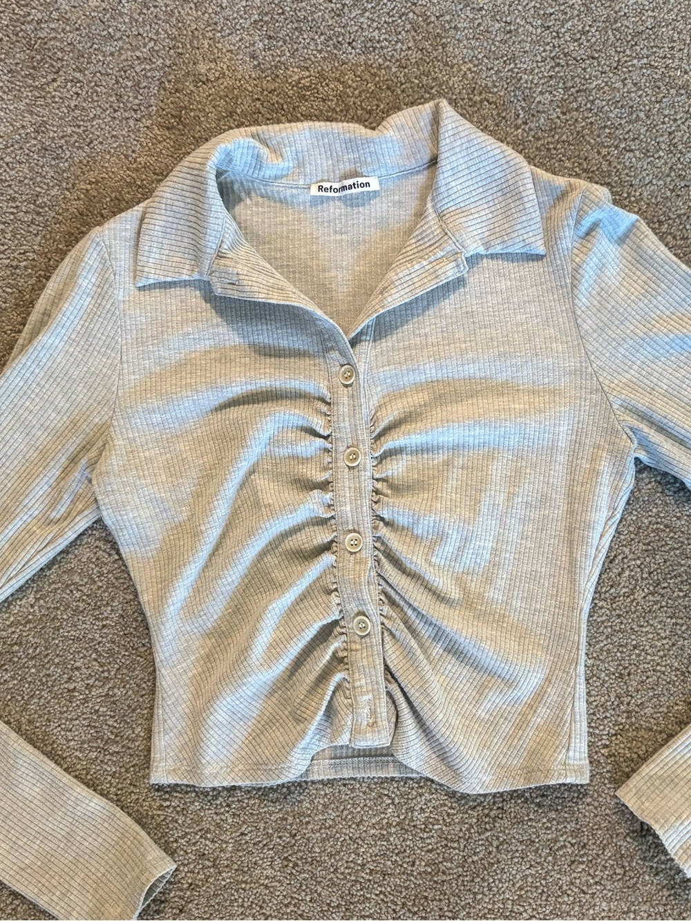 Reformation Heather Gray Ribbed Ruched Button Crop Top - Picture 2 of 3